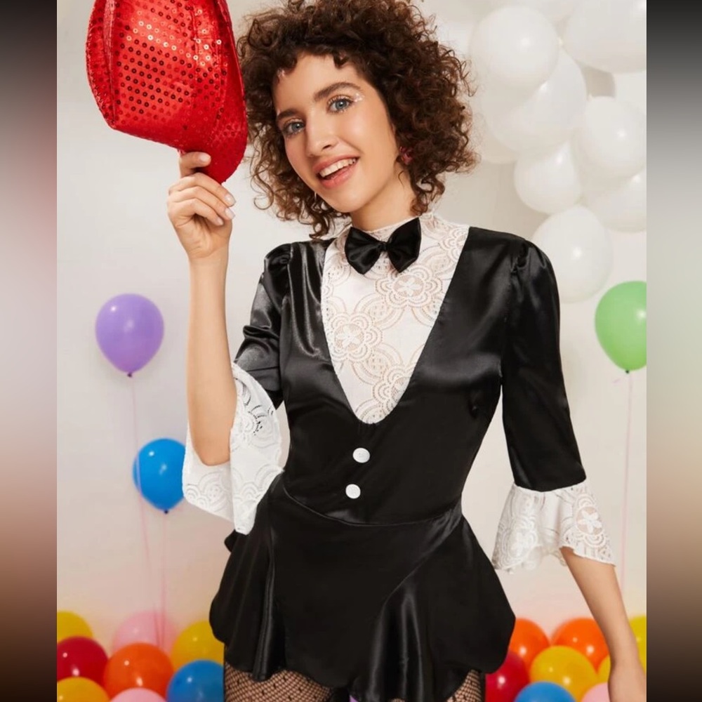 Halloween circus